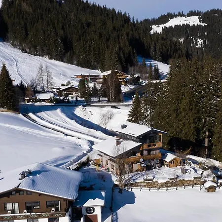 In - Out Panoramaferienhaus Breitmoos Neben Mittelstation Nyaraló *
